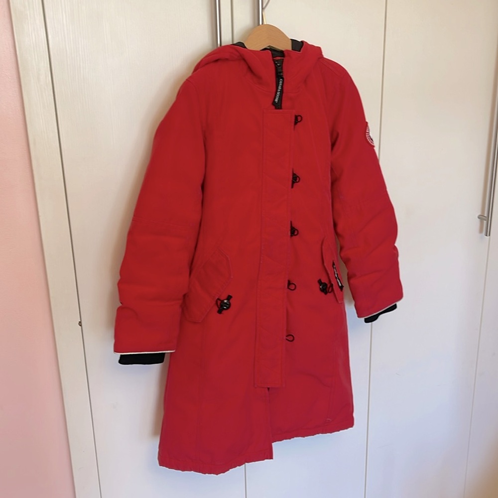 Canada goose knee length PARKA size 6 xs